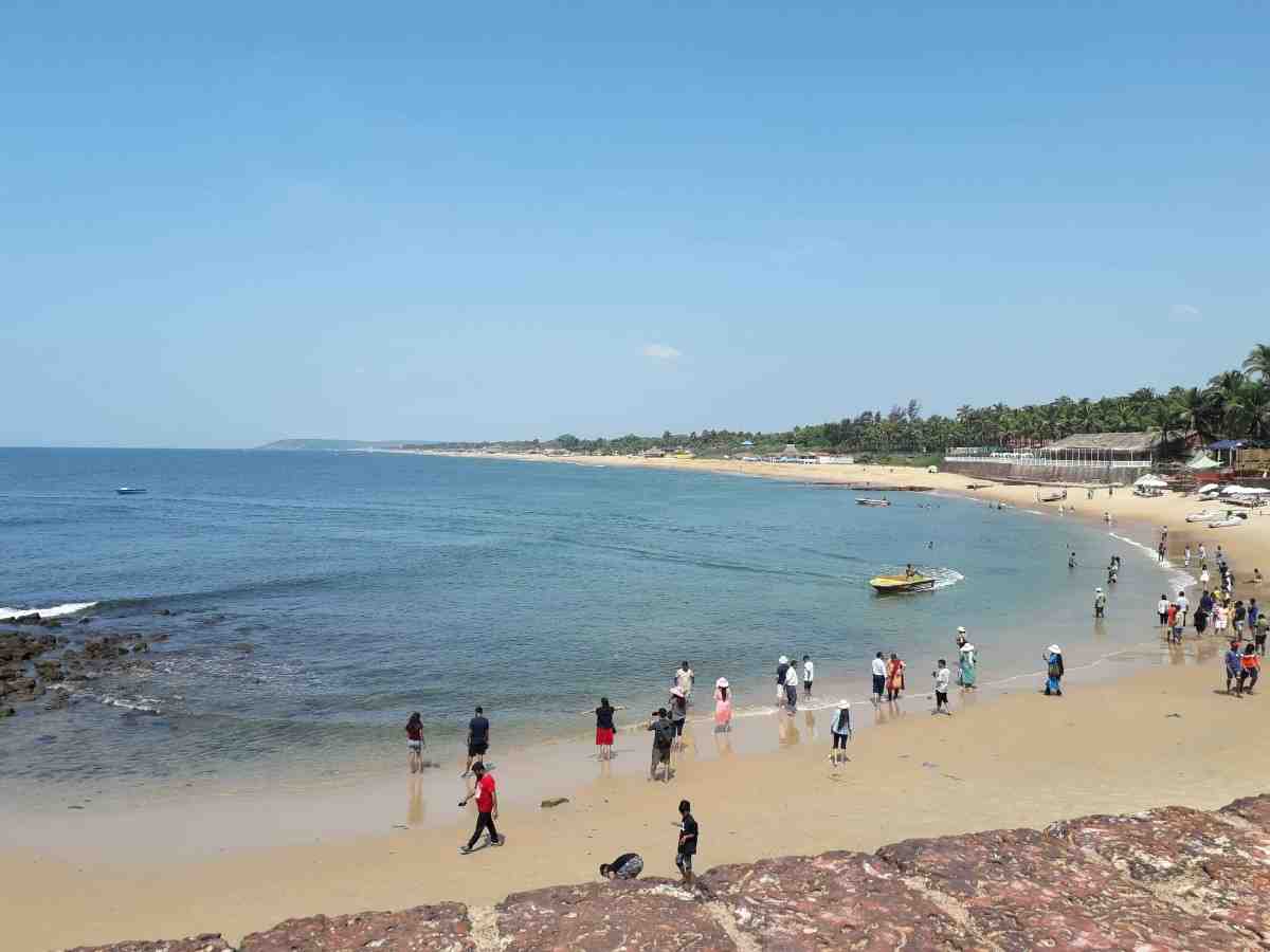 Water sports activities in North Goa beach
